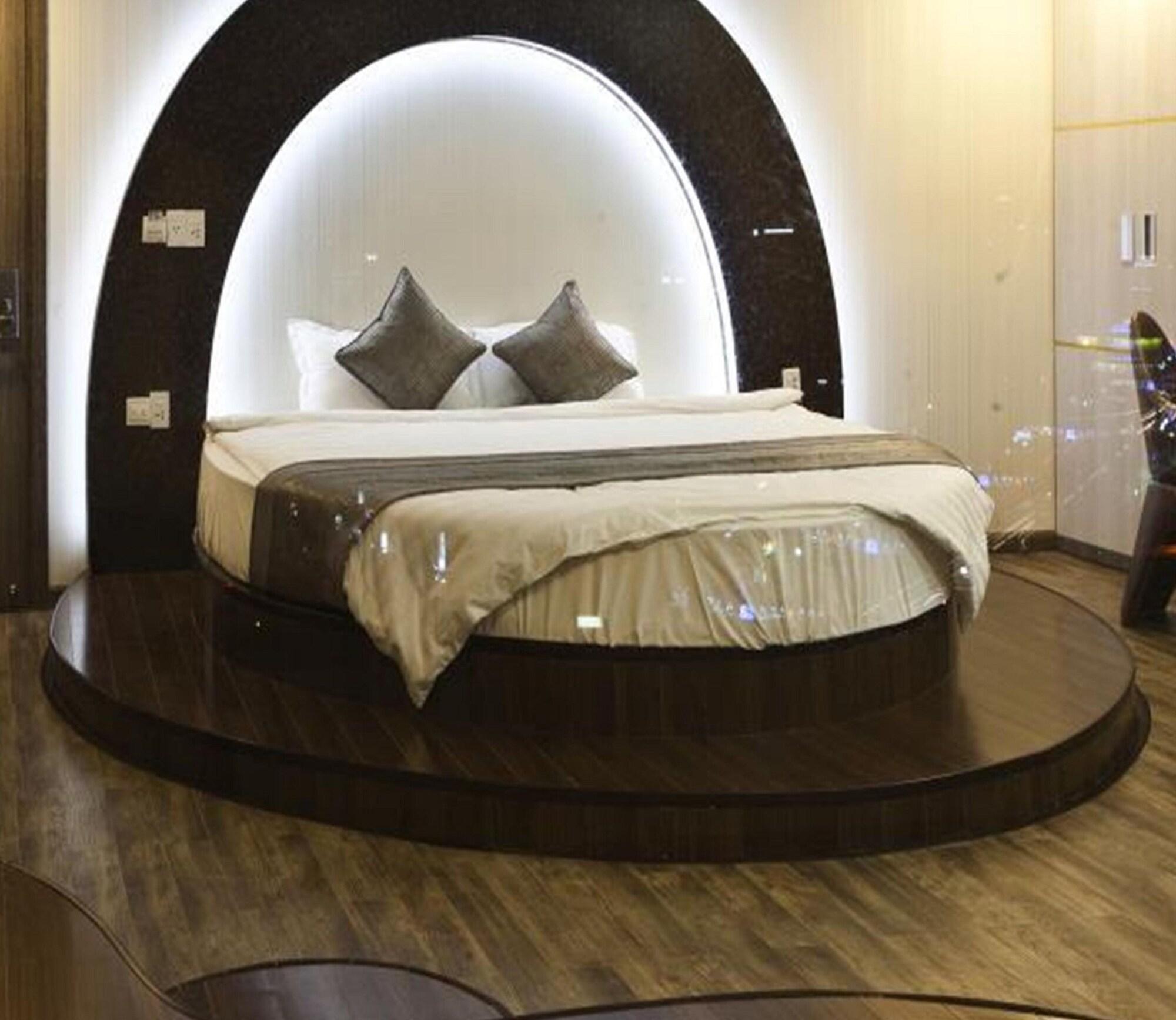 New Sun Hotel Нячанг Екстер'єр фото