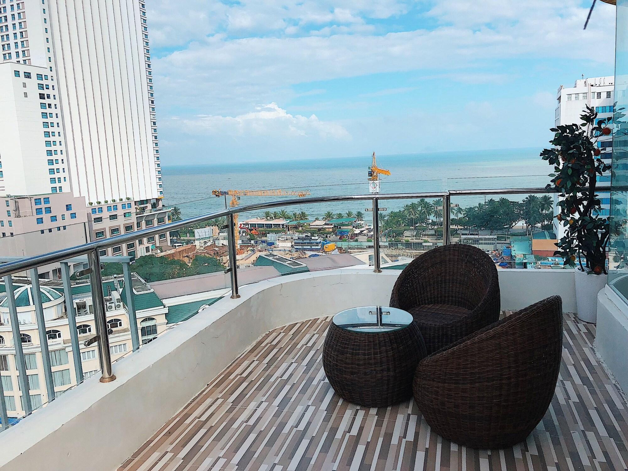 New Sun Hotel Нячанг Екстер'єр фото