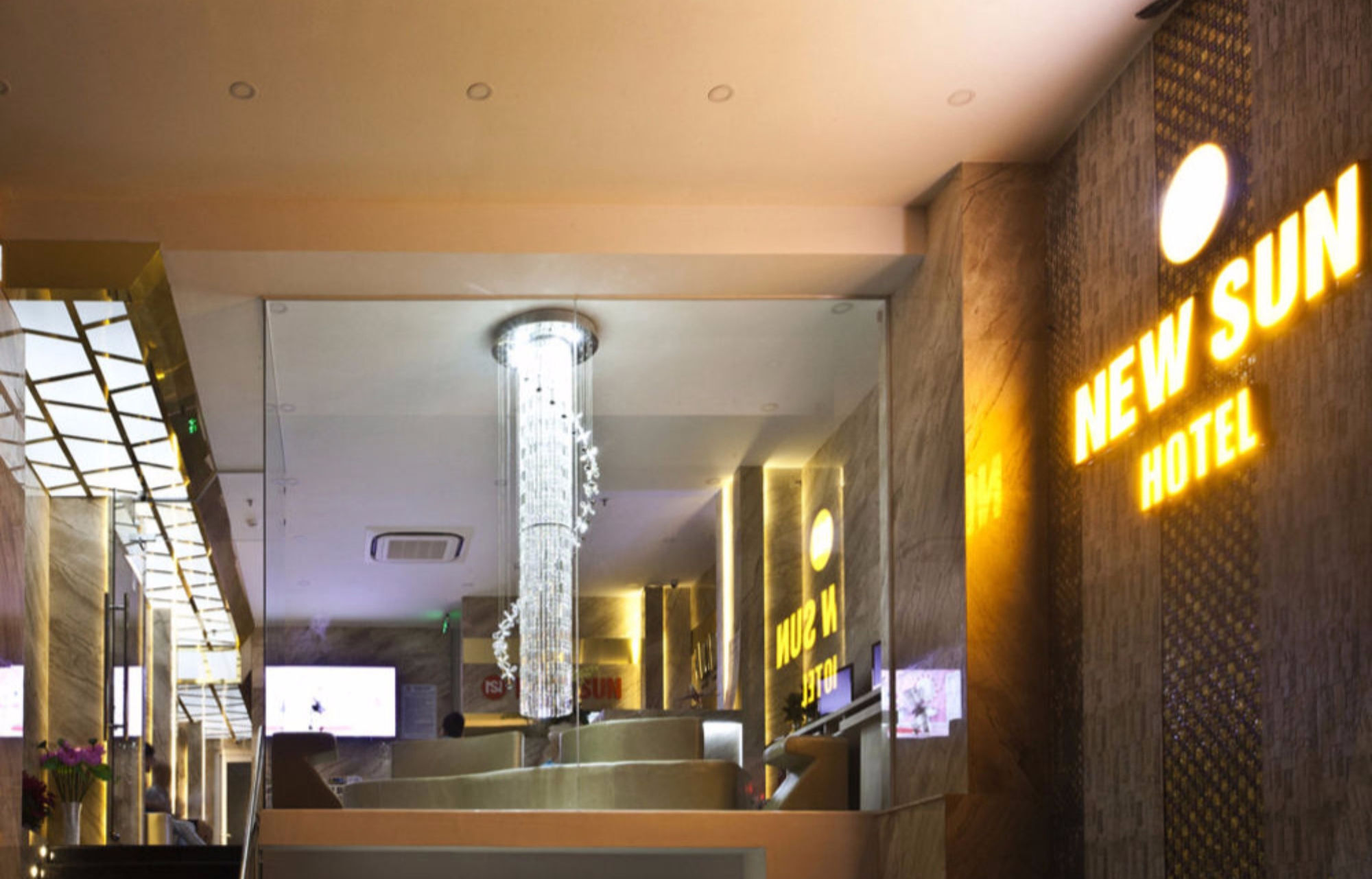 New Sun Hotel Нячанг Екстер'єр фото